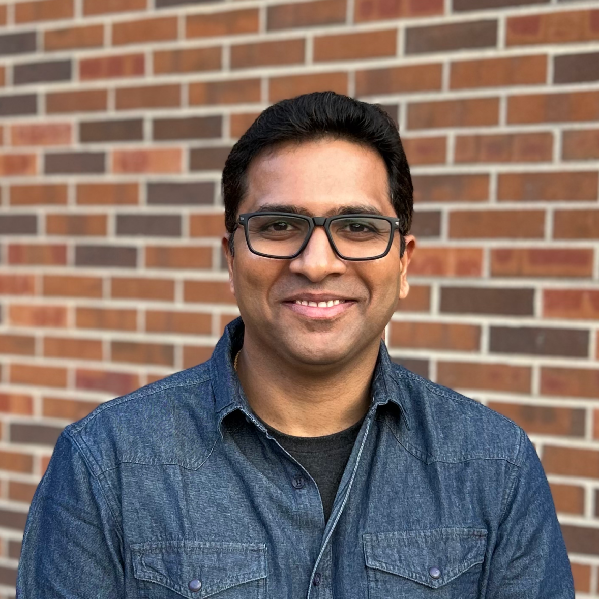 Dr. Sujit Gudapati